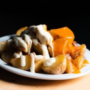 Patatas braviolis Restaurante la Esquina del Val Alcalá de Henares